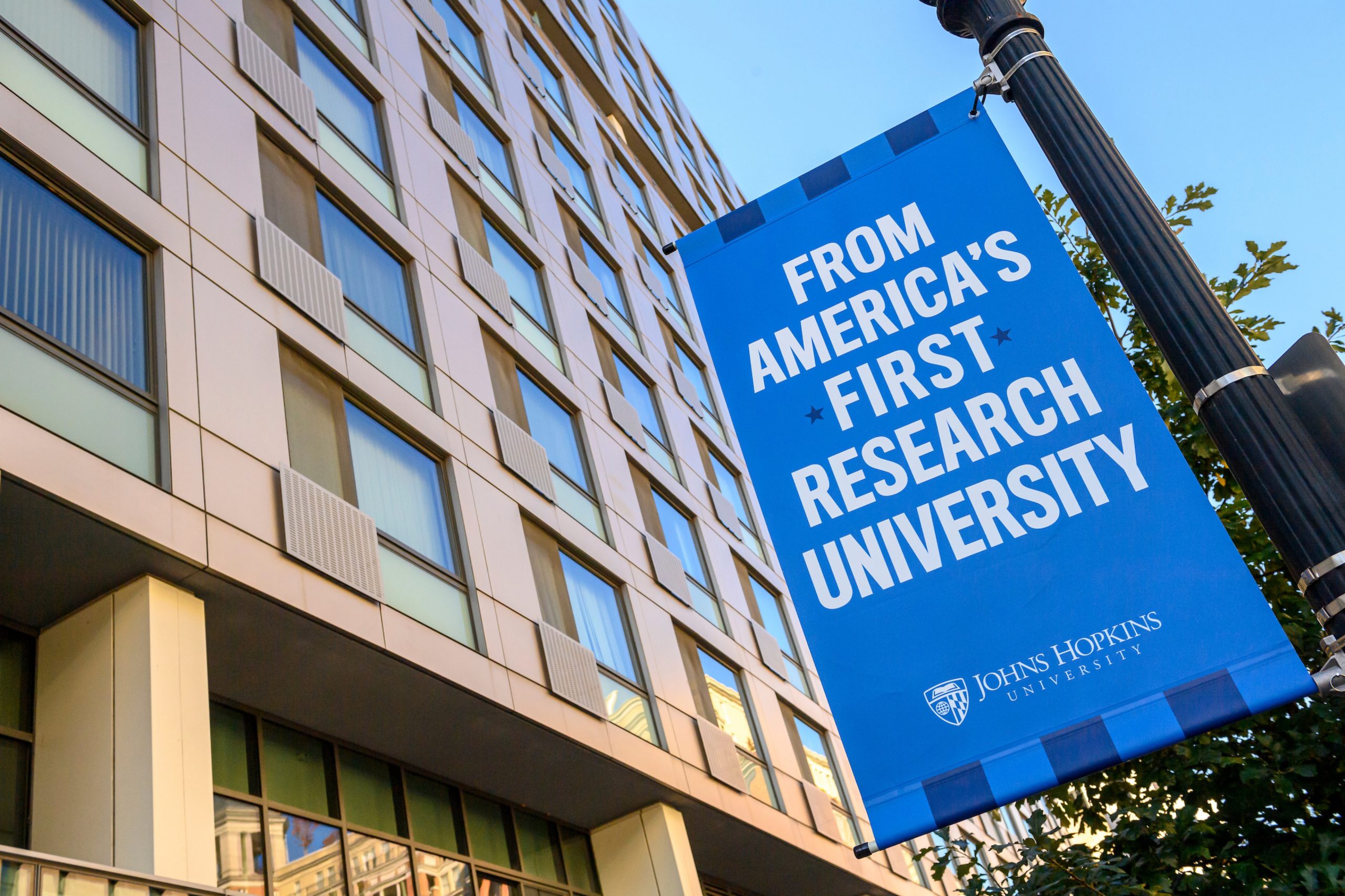 Alt Text for 555 Penn